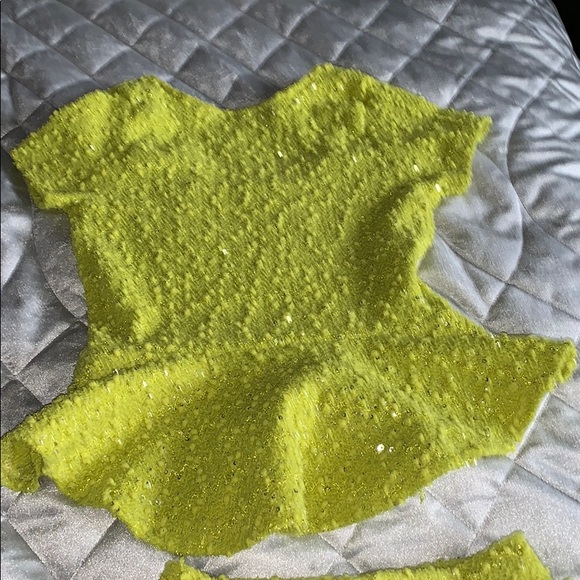 Akira 2 pc - Picture 6 of 6